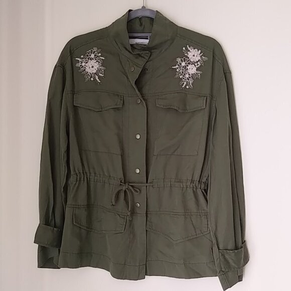Fourteenth PlaceSize S Floral embroidered Green Utility Jacket - Picture 1 of 12